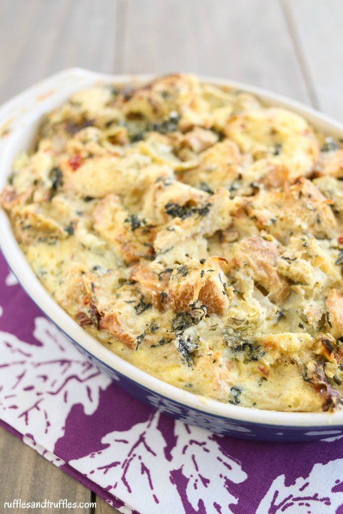 12 Ways to Turn Thanksgiving Leftovers Into Glorious Breakfast Food - Check out some great ideas to help you turn all those delicious leftovers into breakfast! Helpful Homemade created the best looking Leftover Stuffed Breakfast Strata!