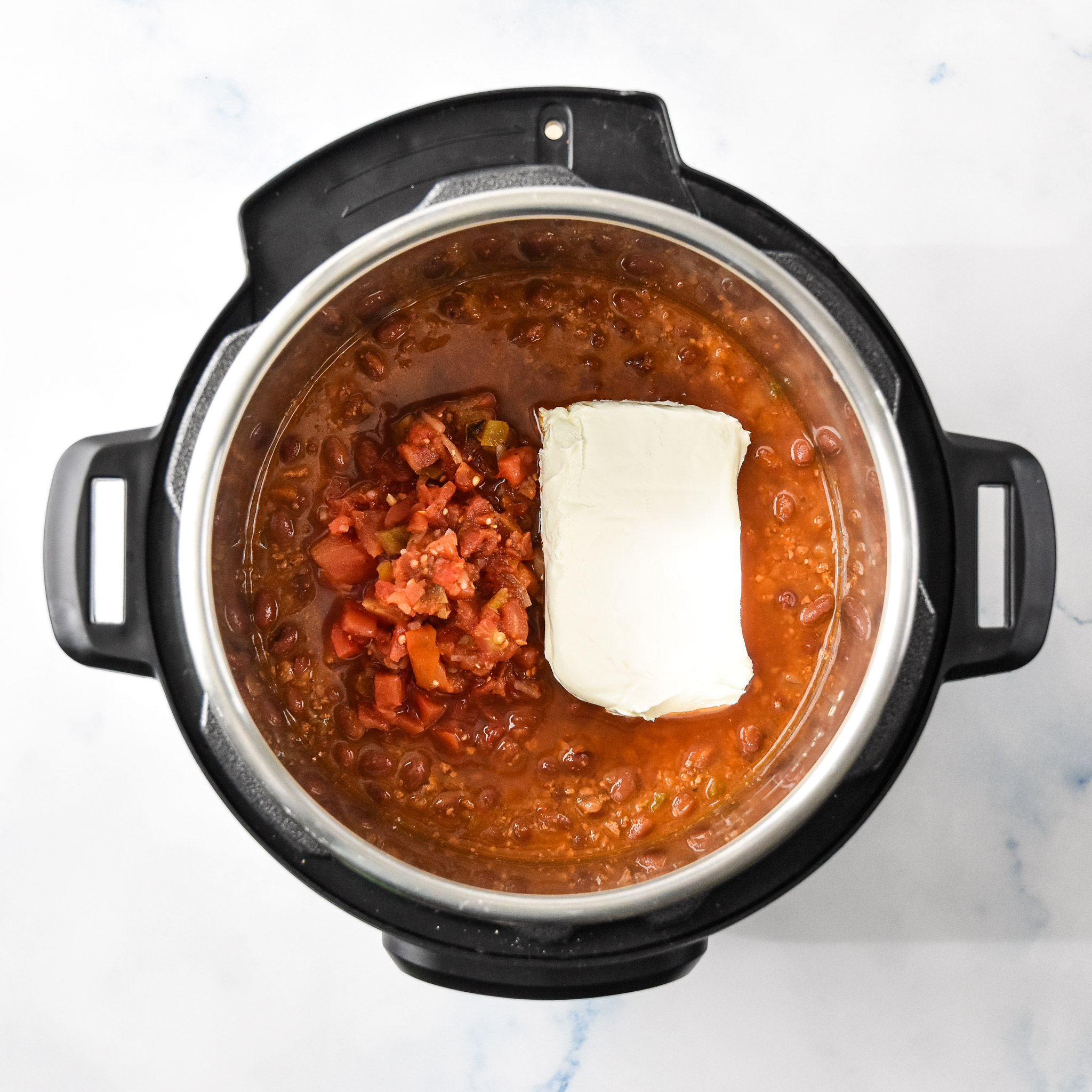ingredients in the chili cheese dip in the instant pot