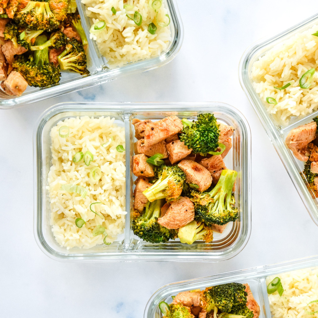 buffalo chicken and broccoli meal prep bowls close up.